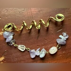 Amythyst chips & Gold pendant